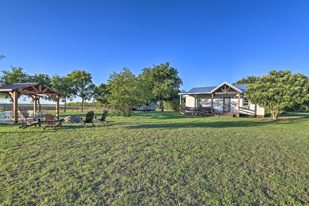 House On Cattle Farm Central To Temple And Waco Lorena Buitenkant foto