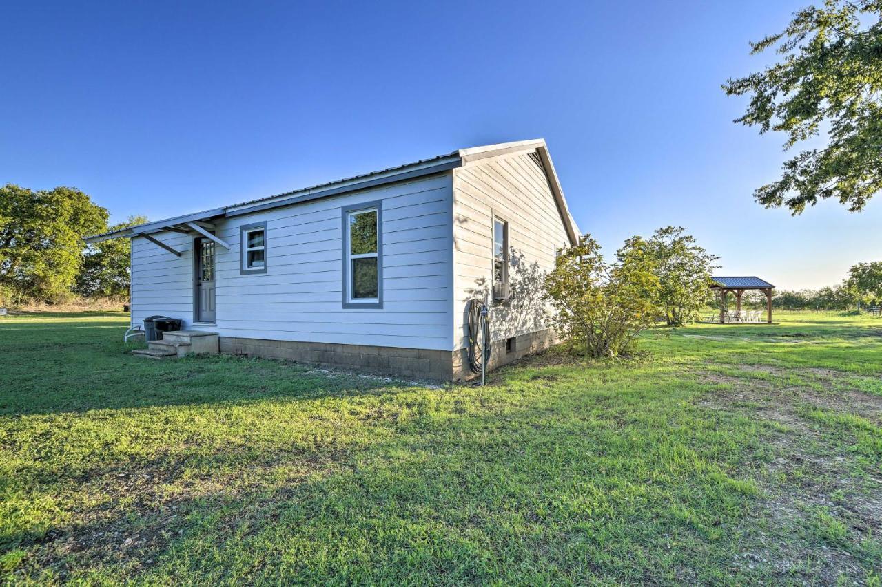 House On Cattle Farm Central To Temple And Waco Lorena Buitenkant foto