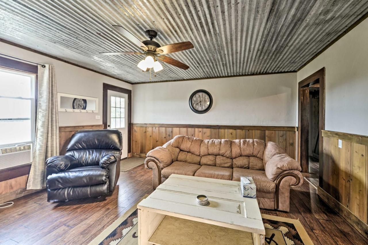 House On Cattle Farm Central To Temple And Waco Lorena Buitenkant foto