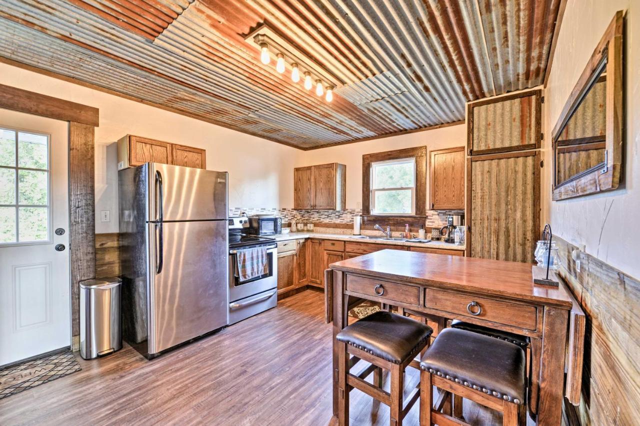 House On Cattle Farm Central To Temple And Waco Lorena Buitenkant foto